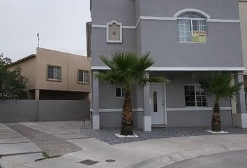 Casa en fraccionamiento en  Altaria Residencial, Vía Harmoni, Fraccionamiento, Cd Juárez, Chihuahua, México