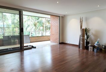 Apartamento en  El Tesoro, Medellín