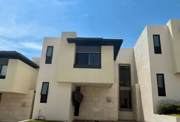 Casa en  Azhäla Sky Homes, Zibatá, Querétaro, México