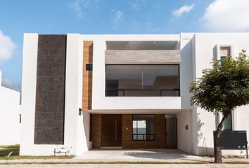 Casa en fraccionamiento en  Boulevard De Los Ángeles, Santa María Malacatepec, Parque San Luis Potosí, Ocoyucan, Puebla, 72865, Mex