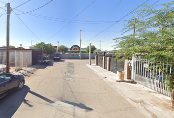 Casa en  Av San Luis Potosí, Misión De San Ignacio, Mexicali, Baja California, México