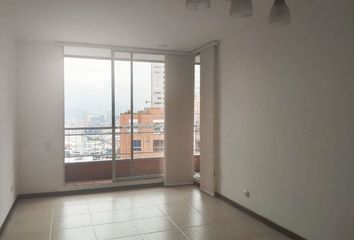 Apartamento en  Castropol, Medellín