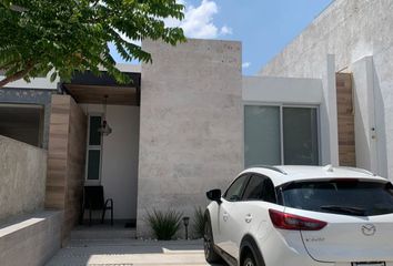 Casa en fraccionamiento en  El Mayorazgo Residencial, Camino A Capellanía De Loera, Autopista Poniente, León, Guanajuato, México