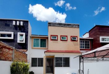 Casa en  Calle Coyote 61, Granjas Banthi, San Juan Del Río, Querétaro, México