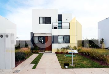 Casa en  Ferrara Residencial, Esquina Con Tepezala, Paseo De Jesús María, Jesús María, Aguascalientes, México