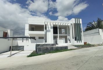 Casa en fraccionamiento en  Privada Agustín De Iturbide 63-80, Centro Vacacional Oaxtepec, Yautepec, Morelos, 62738, Mex