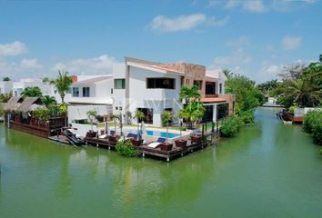 Casa en  Isla Dorada, Boulevard Kukulcan, La Isla, Zona Hotelera, Cancún, Quintana Roo, México