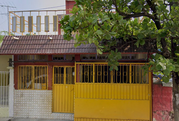 Casa en  Avenida Rosa Del Centro 4, El Rosario Infonavit, Tuxtla Gutiérrez, Chiapas, México