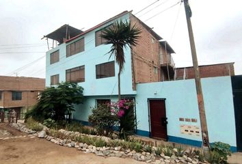 Casa en  Calle Doce, San Juan De Miraflores, Lima, 15824, Per