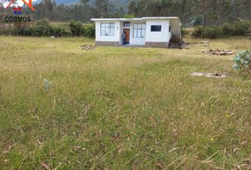 Casa en  Otavalo, Ecu