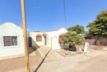 Casa en fraccionamiento en  Laureles, Navojoa, Sonora, México