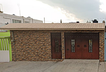 Casa en  San Juan De Aragón V Sección, Gustavo A. Madero
