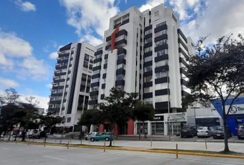 Departamento en  Av. Colon & 9 De Octubre, Quito, Ecuador