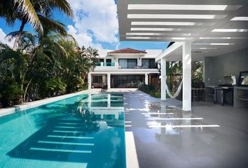 Casa en  Puerto Aventuras, Quintana Roo, México
