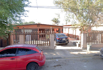 Casa en fraccionamiento en  Avenida Blas López 1601, Nacozari, Mexicali, Baja California, 21030, Mex