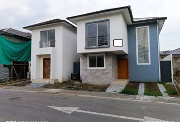 Casa en  Vistana 1000, Guayaquil, Ecuador
