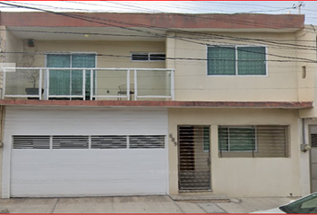 Casa en  Calle Sánchez Tagle 689, Zona Centro, Ejido Del Centro, Veracruz, México