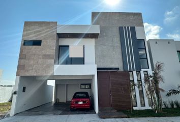 Casa en  Boulevard Lomas Diamante 49, 95264 Fraccionamiento Las Lomas, Veracruz, México