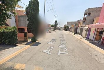 Casa en fraccionamiento en  Av. Paseos De Tultepec Sur, Santiago Teyahualco, Estado De México, México